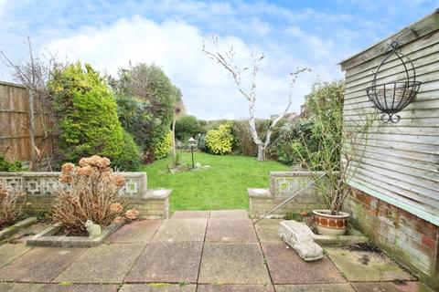 34 Ferrymead Gardens, Greenford, UB6 9NF