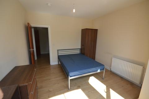 2 bedroom apartment to rent, Richmond Road, Cardiff