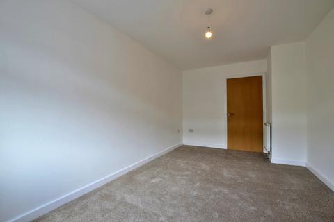 2 bedroom terraced house to rent, Blue Moon Way, Manchester, M14