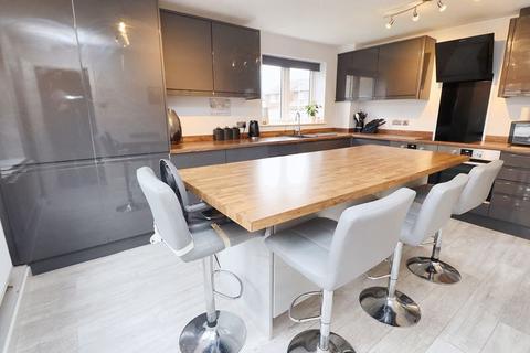 18 Devlin Road, Ipswich, IP8 3SF