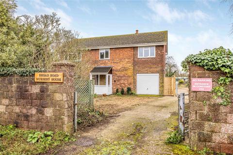 4 bedroom detached house for sale, Broad Road, Hambrook, Chichester, PO18