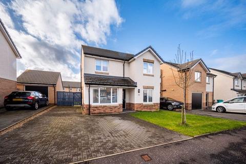 4 bedroom property for sale - Carmuirs Drive, Motherwell