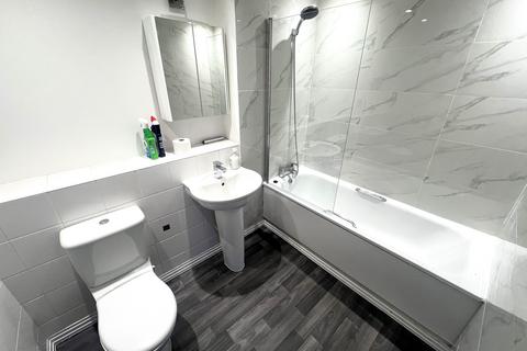 2 bedroom flat to rent, Hewetts Quay, Abbey Rd