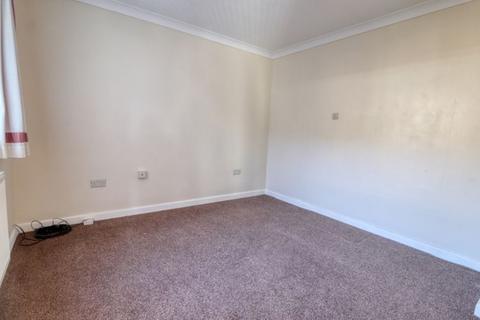 6 Lancaster Road, Scunthorpe, DN16 3JL