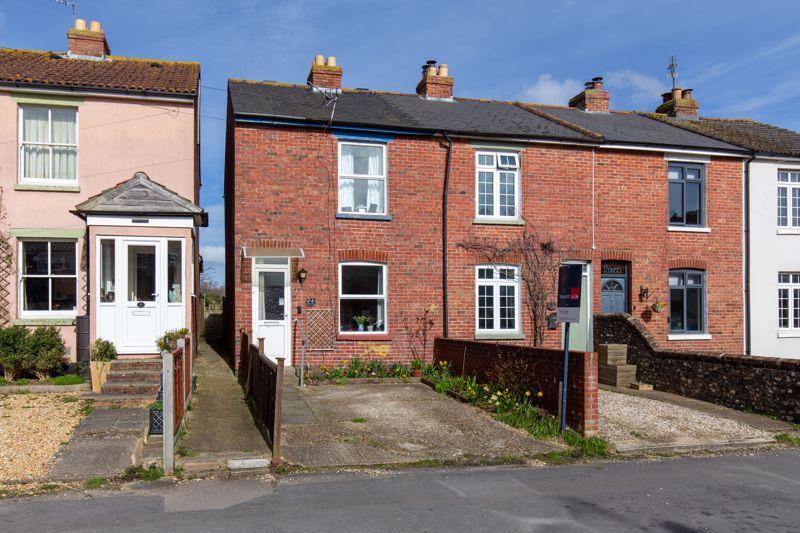 Commonside, Westbourne 3 bed terraced house for sale £325,000