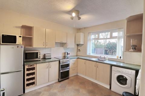 107 Falcon Crescent, Clifton, Manchester, M27 8JN