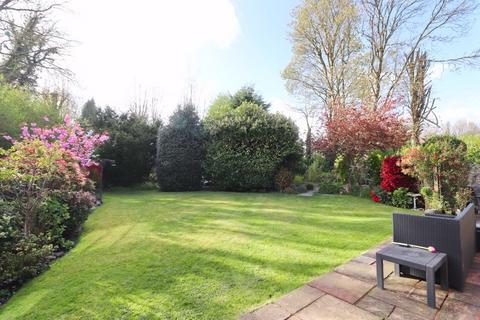 4 bedroom semi-detached house for sale, Peel Grove, Manchester M28