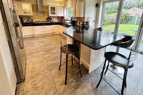 undefined, Parrs Wood Road, Manchester, Greater Manchester, M20