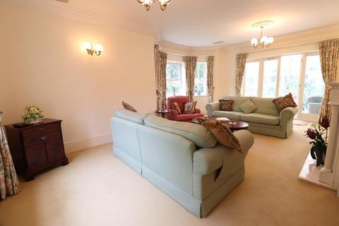 5 bedroom detached house for sale, Park Road, Bowdon WA14