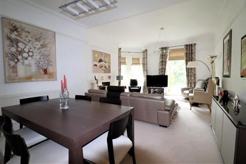 undefined, Altrincham WA14