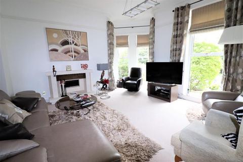 undefined, Altrincham WA14