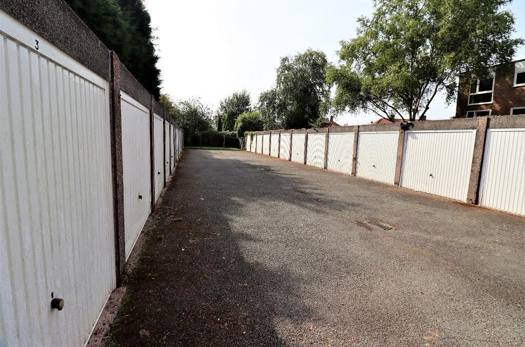 Single Garage