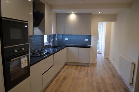 5 bedroom terraced house to rent, Edridge Road, CROYDON, LONDON, CR0 1EJ