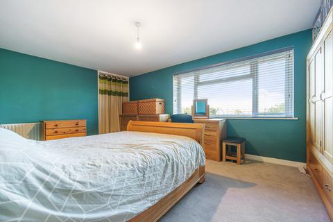 2 Cherry Close, Emmer Green, Reading, RG4 8UP