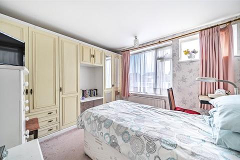 6 Kennedy Close, Petts Wood, Orpington, BR5 1HP