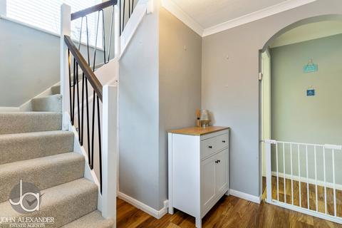 18 Fullers Close, Kelvedon, Colchester, CO5 9JX