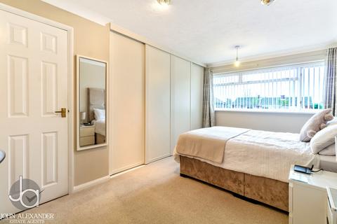 18 Fullers Close, Kelvedon, Colchester, CO5 9JX