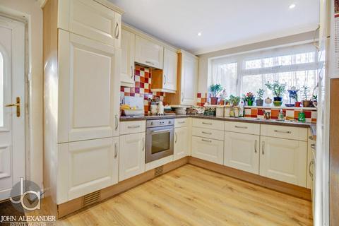 43a Maldon Road, Tiptree, Colchester, CO5 0TS