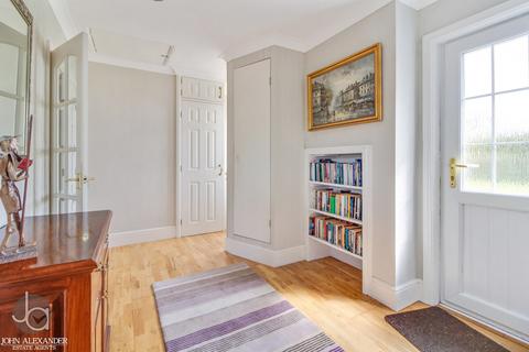 51 Maldon Road, Tiptree, Colchester, CO5 0TS
