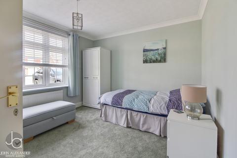 51 Maldon Road, Tiptree, Colchester, CO5 0TS
