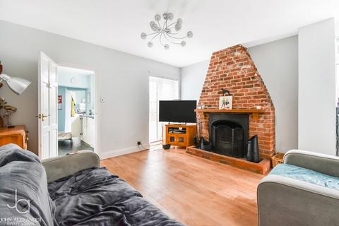 153 Halstead Road, Stanway, Colchester, CO3 0JT