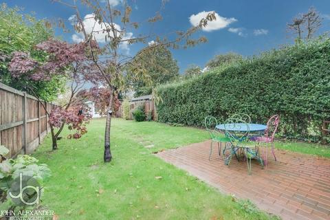 31 Drury Road, Colchester, CO2 7UX