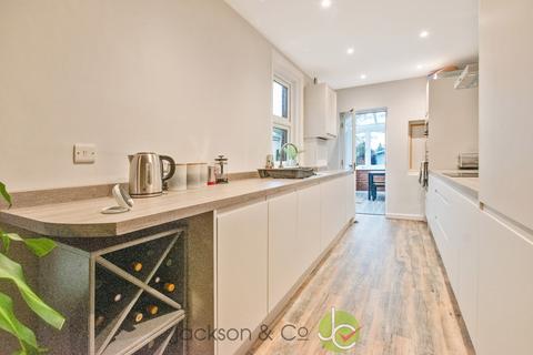 31 Drury Road, Colchester, CO2 7UX