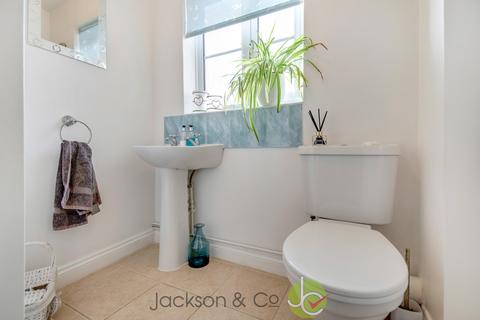 Willow House Clacton Road, Weeley Heath, Clacton-on-sea, CO16 9ED