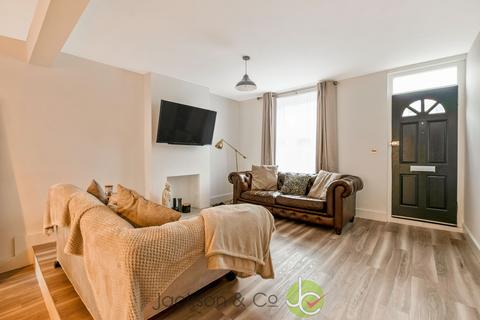 114 Bergholt Road, Colchester, CO4 5AQ