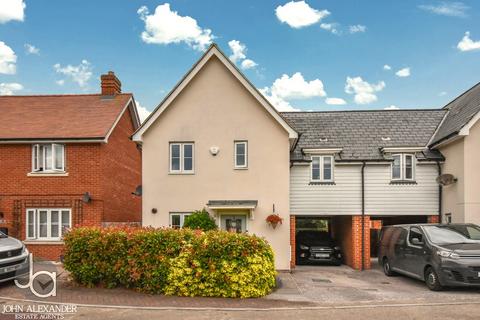 3 bedroom link detached house for sale, Corunna Drive, Colchester