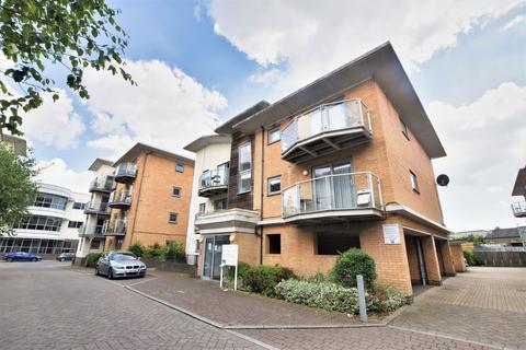 2 bedroom ground floor flat for sale, Caelum Drive, Colchester