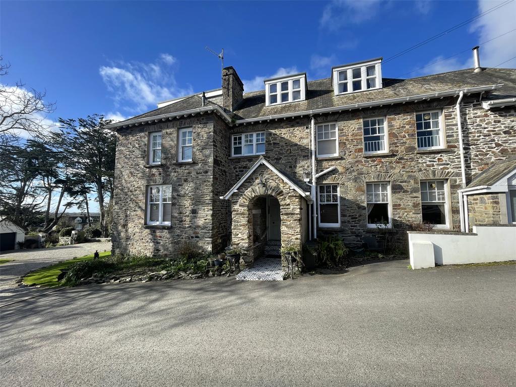 Higher Park Road, Braunton, Devon, EX33 3 bed apartment £275,000