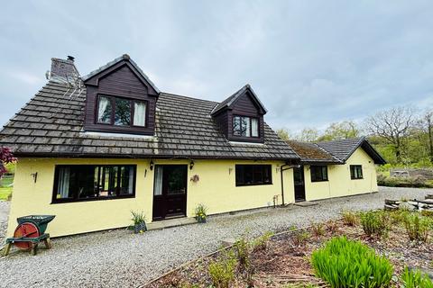 5 bedroom property with land for sale, Llangeitho, Tregaron, SY25