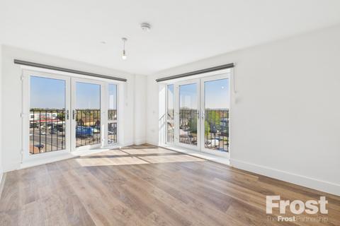 undefined, Bath Road, Slough, Berkshire, SL1