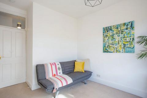 22b Mayfield Avenue, London, W13 9UR