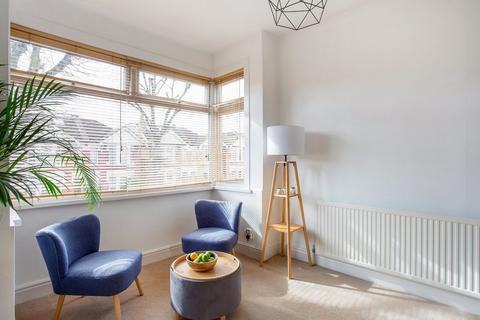 22b Mayfield Avenue, London, W13 9UR