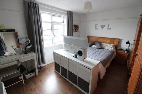 19 Arncliffe Road, Keighley, BD22 6AR