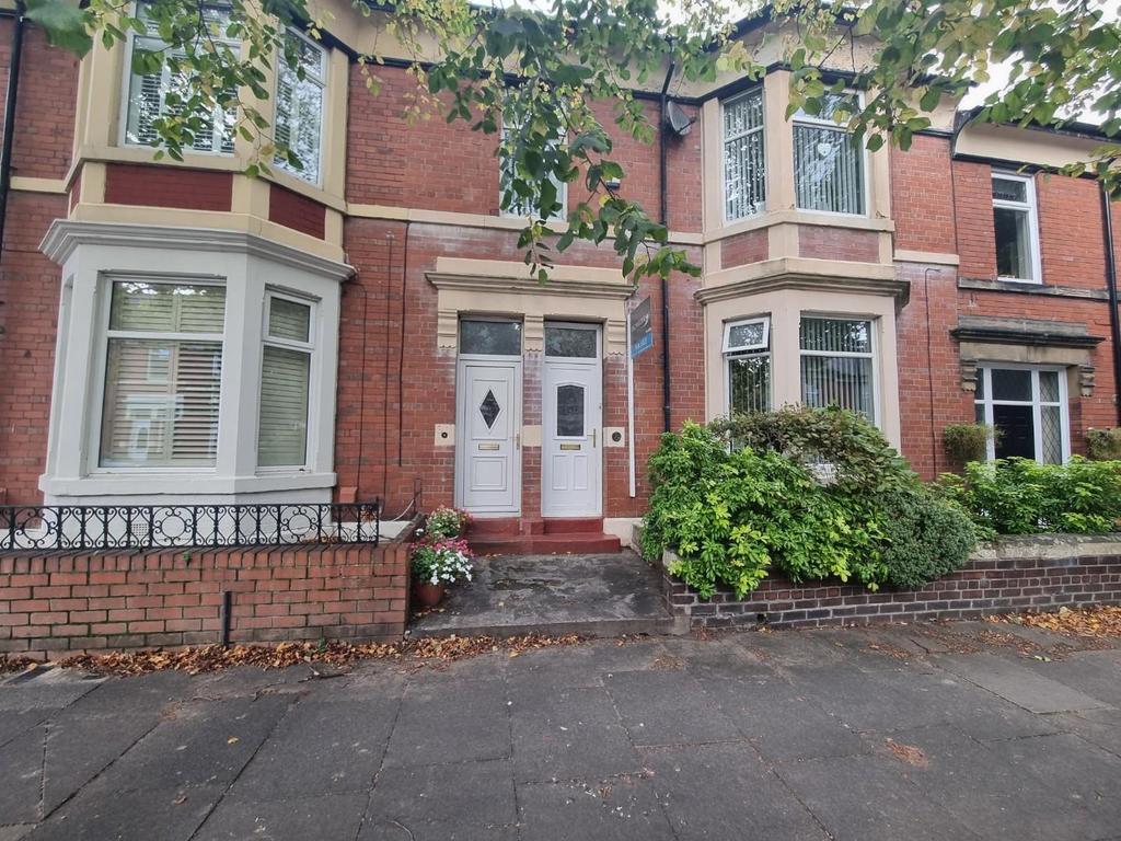 Queen Alexandra Road, North Shields 2 bed ground floor flat for sale