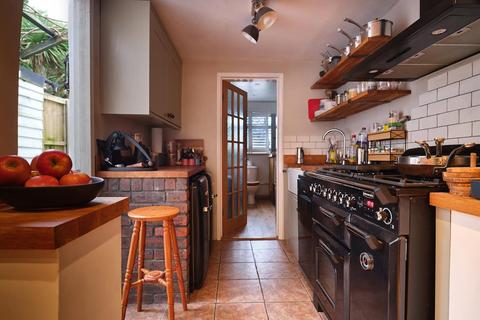 3, Boundary Cottages Worthing Road, Rustington, Littlehampton, BN16 3PS