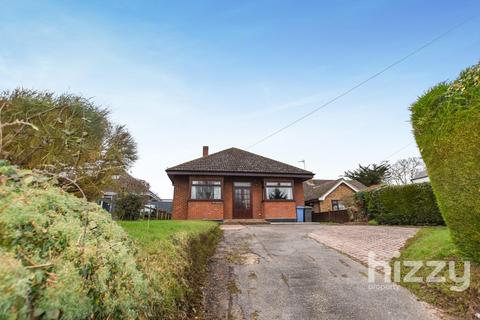 3 bedroom detached bungalow for sale - Bourne Hill, Wherstead IP2