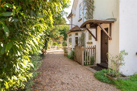 4 bedroom semi-detached house for sale, Terry Road, High Wycombe HP13