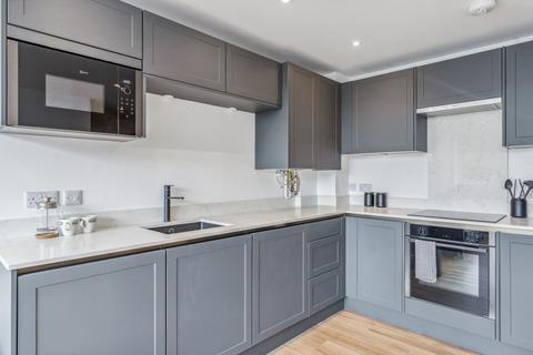 2 bedroom apartment for sale, Vaughan Road, Harpenden, AL5