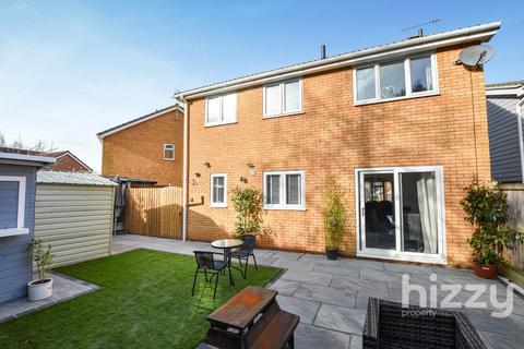 4 bedroom detached house for sale, Rousies Close, Hadleigh IP7