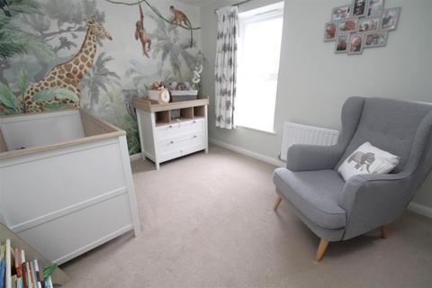 26 Beaton Avenue, Wick, Littlehampton, BN17 7SL