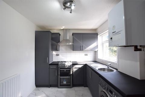 2 bedroom semi-detached house to rent, Tyne View Place, Gateshead, NE8