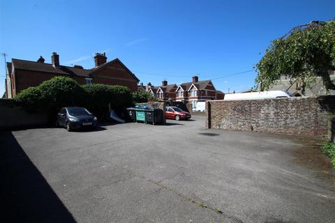 1 bedroom flat for sale, Arundel Road, Littlehampton, Littlehampton