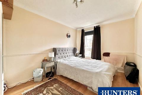 1 bedroom flat for sale - Briarwood Court, The Avenue, Worcester Park