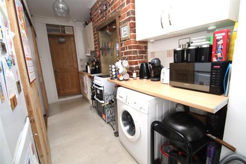 1 bedroom flat for sale, Arundel Road, Littlehampton, West Sussex