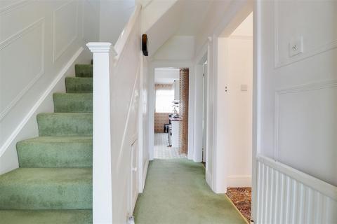 56 Barrow Lane, Hessle, HU13 0PL