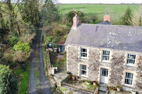 4 bedroom property with land for sale, Llanycefn, Clynderwen
